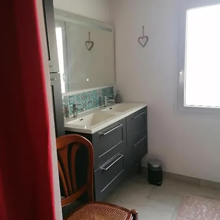 La Maison Des Amis Les Essarts (Vendee)